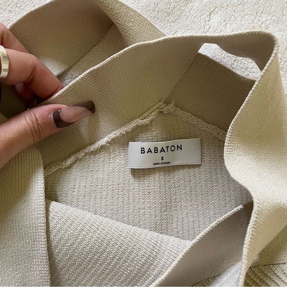 Sold Sculpt Knit Criss Cross Cropped Tank - Picture 3 of 3